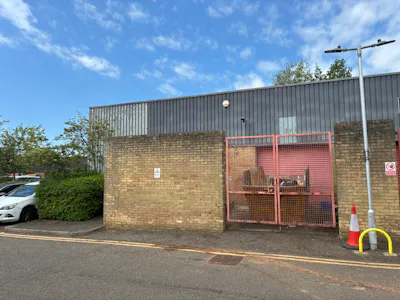 10 Potters Lane, Milton Keynes, Industrial / Warehouse To Let / For Sale - IMG_1542.JPEG