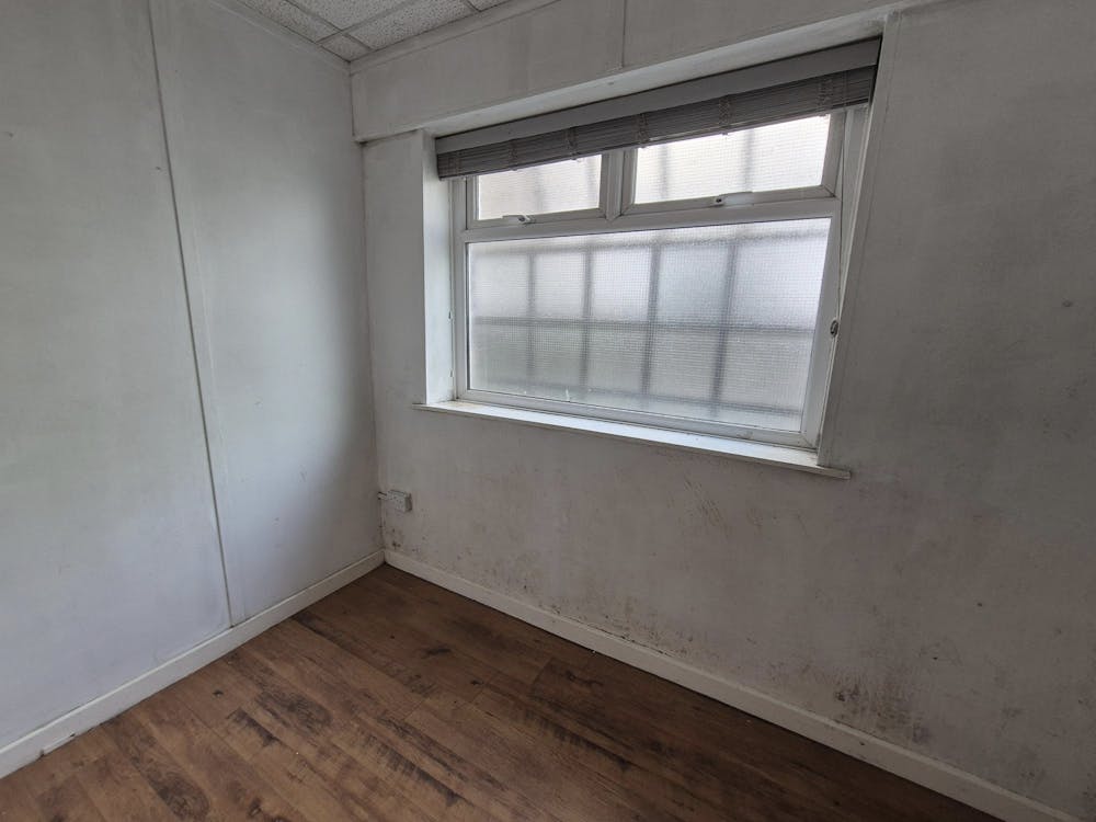 13 Stand Lane - Office/Treatment Room Two