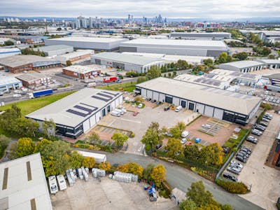 Unit A Centrepoint, Trafford Park, Industrial To Let - 226254_IM09_F01_M.jpg