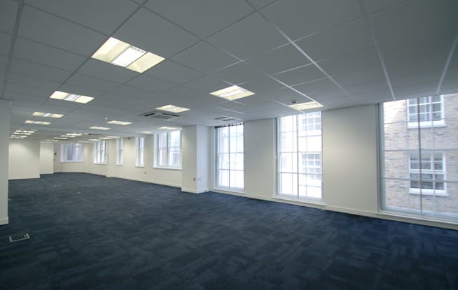 12 Groveland Court, London, Offices To Let - com169210366.jpg