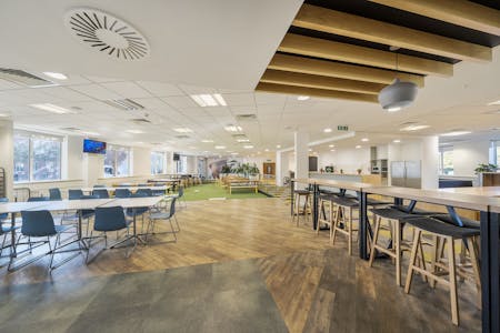 Magdalen House & Moor Building, Watford, Office For Sale - 13555344268cd9b83b38a1.jpg