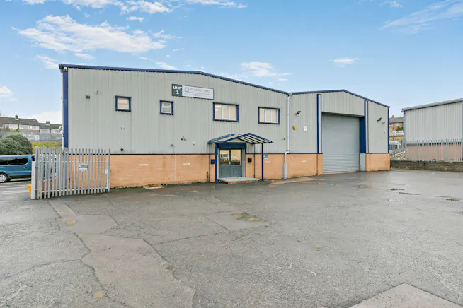 Unit 1 & 1A, Whitacre Street, Huddersfield, Industrial/Logistics To Let - 8676130-exterior01-800.jpg
