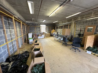 14A  & 19A Market Place, Burgess Hill, Light Industrial / Office To Let - 19a 3.jpg