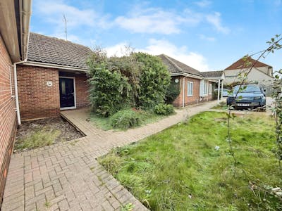 230 Mountnessing Road, Billericay, Residential Development For Sale - 81eae54eIMG20251209WA0037.jpg