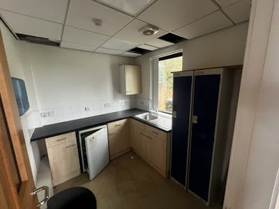 Former Security Hut, Alderley Park, Cheshire, High Street Retail To Let - IMG_9773.jpeg