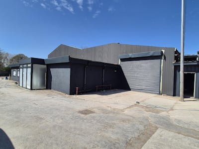 Whitehill Street, Stockport, Industrial/Logistics To Let - 20260408_125157.jpg
