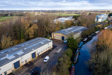 Unit E, Riverside Way, Uxbridge, Industrial/Logistics / Warehouse To Let - 20210117mileway riverside48.jpg
