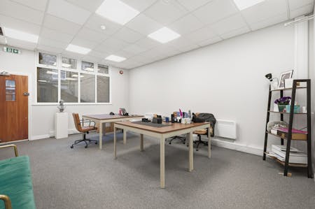 405 Strand, London, Retail For Sale - img_1009.jpg