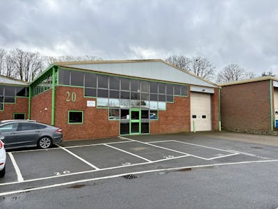 Unit 20, Shepperton Business Park, Shepperton, Industrial / Warehouse To Let - IMG_7663.JPEG