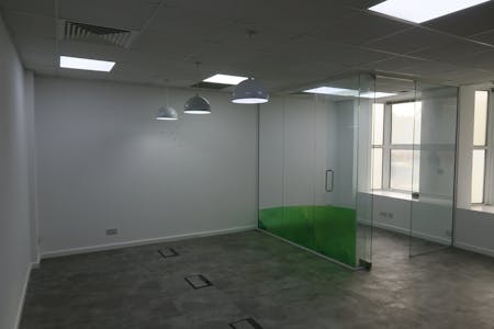 Stanmore Towers, 8-14 Church Road, Stanmore, Office To Let - IMG_1069.JPG