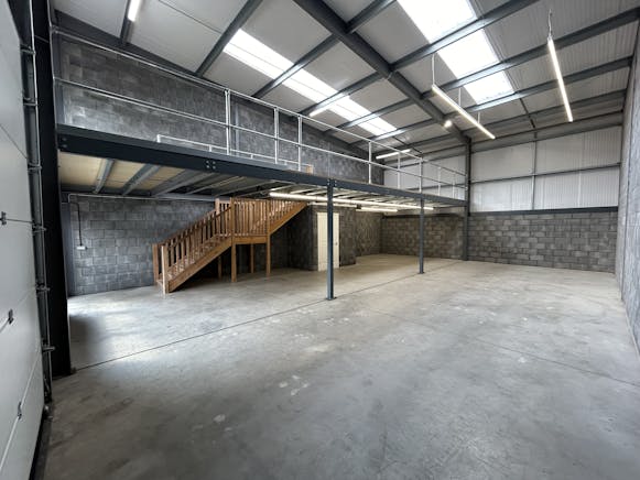 Unit K10, Rockhaven Park, Swindon, Industrial / Other To Let - IMG_4387.jpg