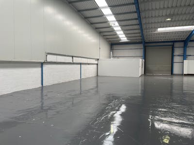Unit 12, Avondale Industrial Estate, Cwmbran, Industrial To Let - image00074.jpeg