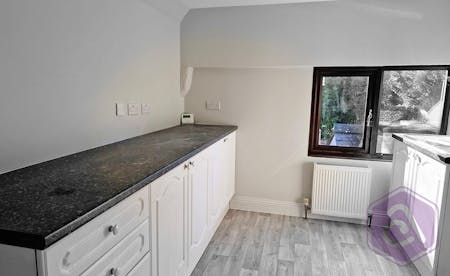 First Floor Office, 2 Church Street, Rayleigh, Office To Let - water3.jpg