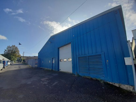 Unit 4, 5 Station Road, Tidworth, Industrial / Warehouse To Let - 07c102b8dddfc538244436b5c4a31df520231003_112402.jpg