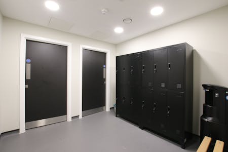 St James House, Leeds, Office To Let - L7D_5607.JPG