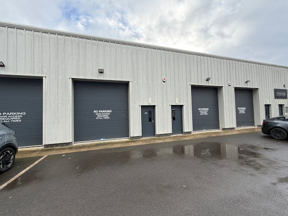 Beech House, Unit 2/3, Perth, Industrial To Let - IMG_0477.JPG