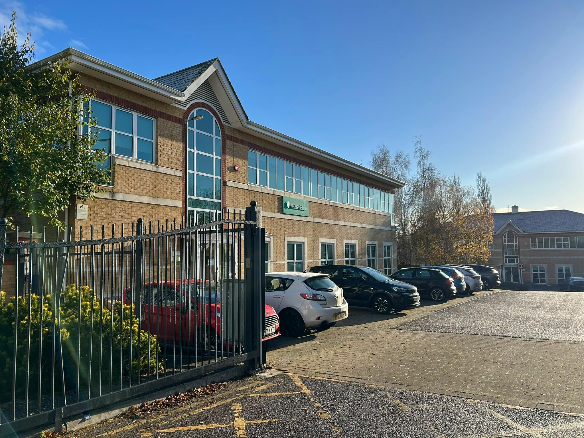 Office in Reading - photo 4