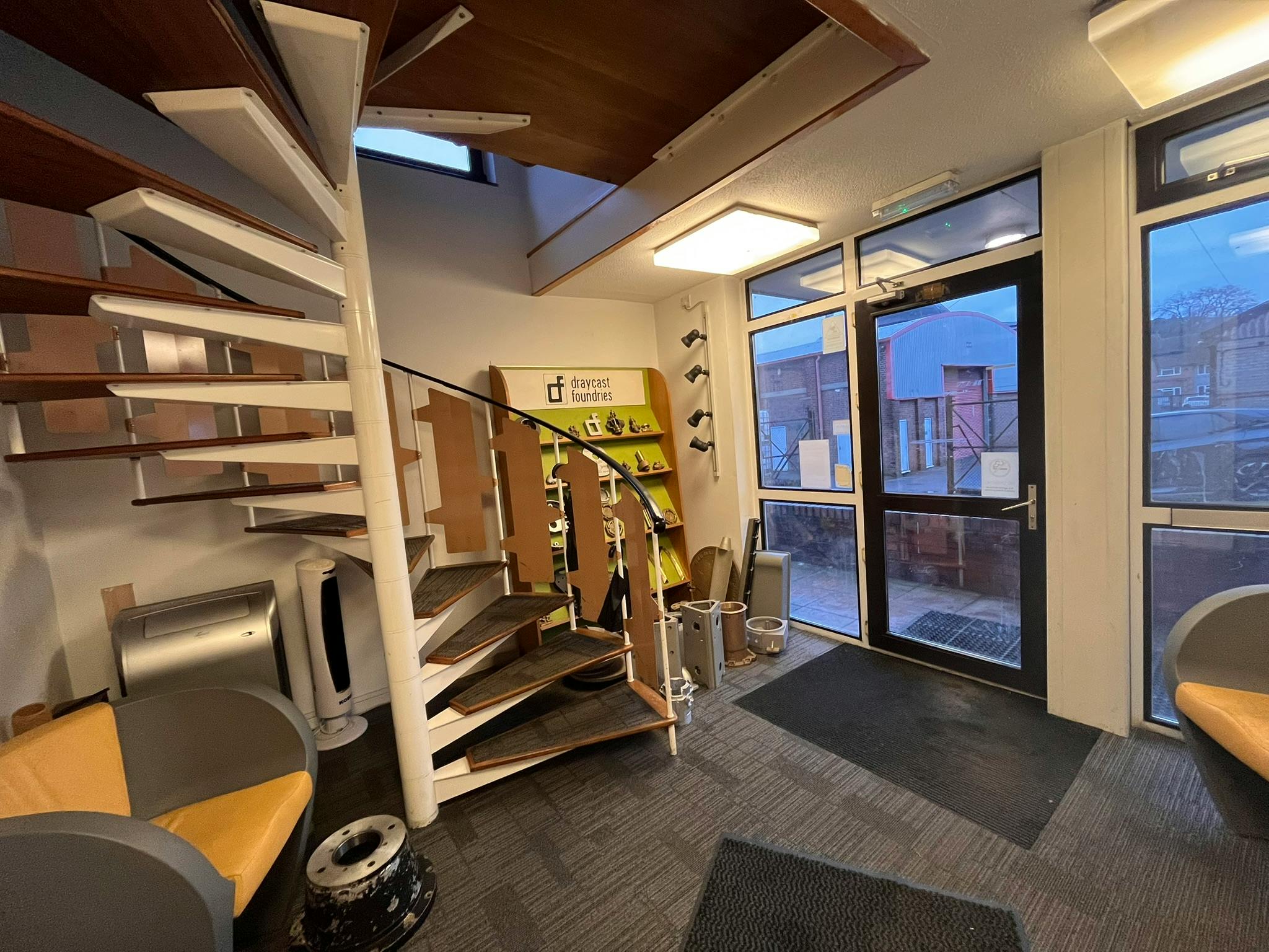 206-208 Bellingdon Road, Chesham, Development / Industrial For Sale - IMG_3116.JPEG