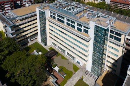 Zen Garden, Horvát utca 12-24., Budapest, Office To Let - Inner view drone.jpg