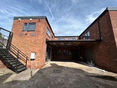 3B High Street, Studley, Industrial/Logistics / Office To Let - lhFOg_Ud_EiqR4VB6TDwOQ.jpg