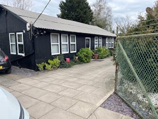Office, Rayleigh, Office To Let - WhatsApp Image 2026-04-01 at 1.18.26 PM.jpeg