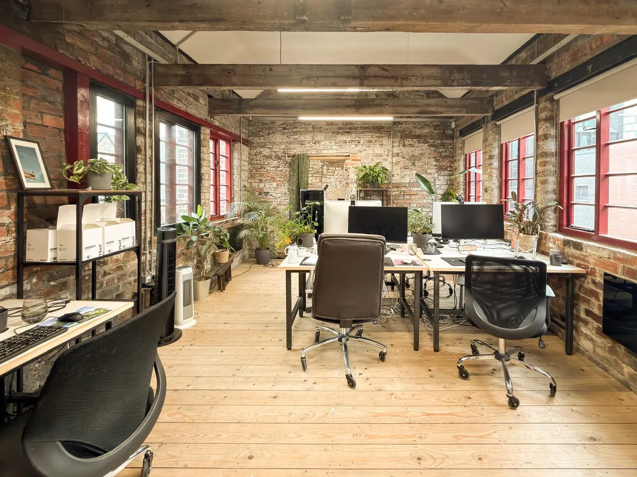 Office F15 & Studio S12/13, Leah's Yard, Sheffield, Offices To Let - WhatsApp Image 2026-06-24 at 14.24.40 (2).jpeg