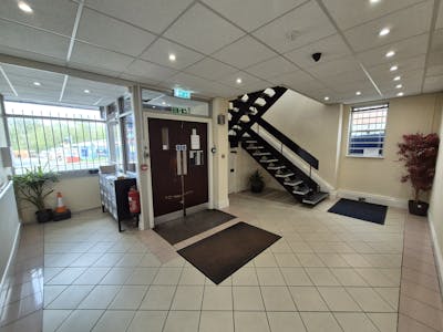 M6b Maxron House, Green Lane, Stockport, Office To Let - 20260415_105944.jpg