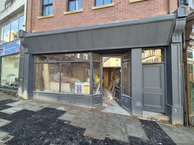 35 Great Underbank, Stockport, Retail To Let - 20241126_114108.jpg