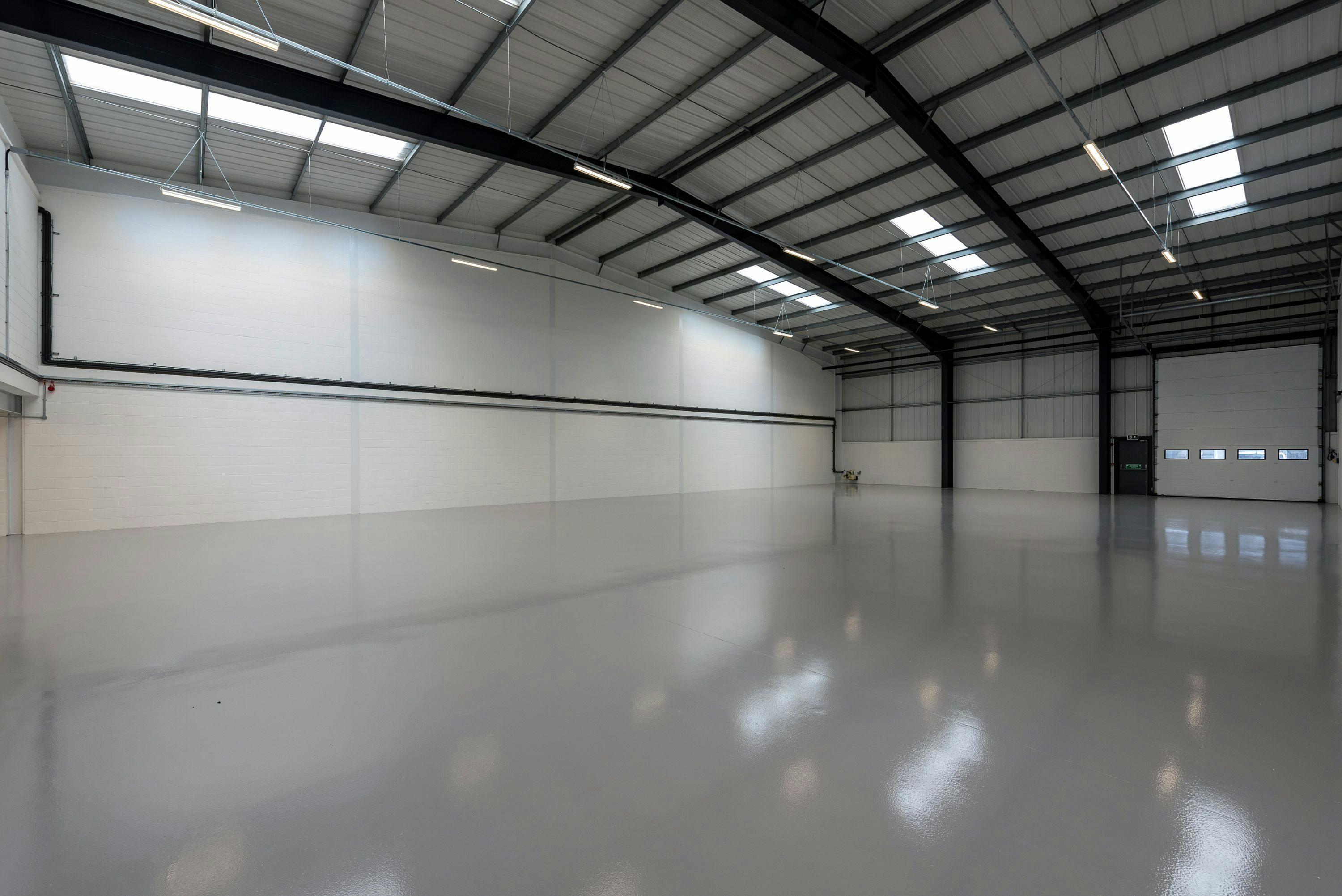 Industrial Unit in Portsmouth - photo 4