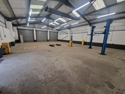 24 Palmers Road, Emsworth, Industrial / Motortrade / Trade Counter / Warehouse For Sale - 20250612_110419.jpg