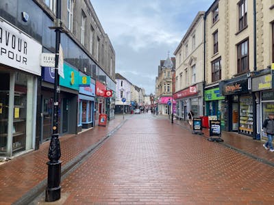 12 Green Street, Neath, Retail To Let - Street.jpg