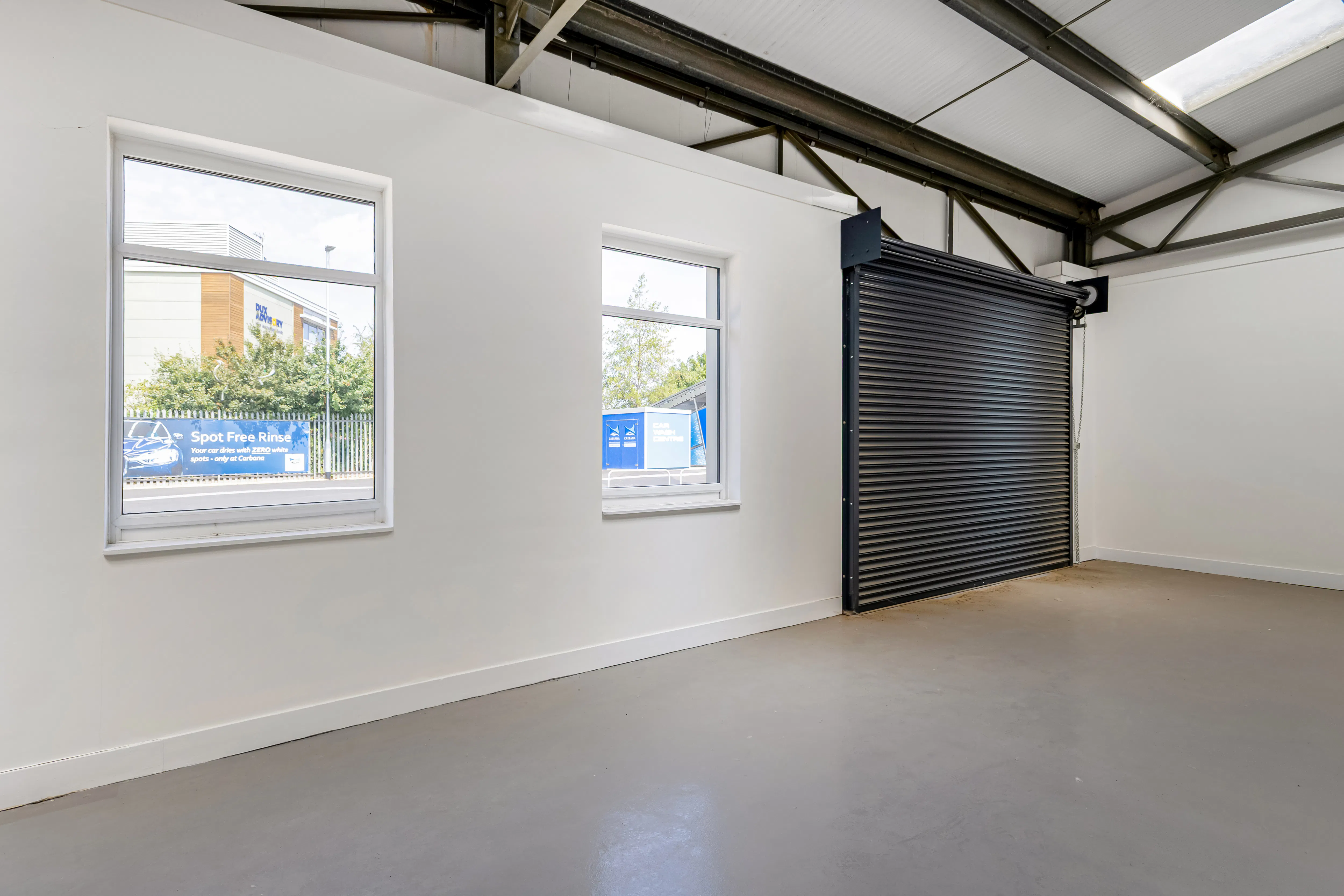 Units 4 The Point, Aylesbury, Industrial To Let - 112373_Unit 4 The Point (11).jpg