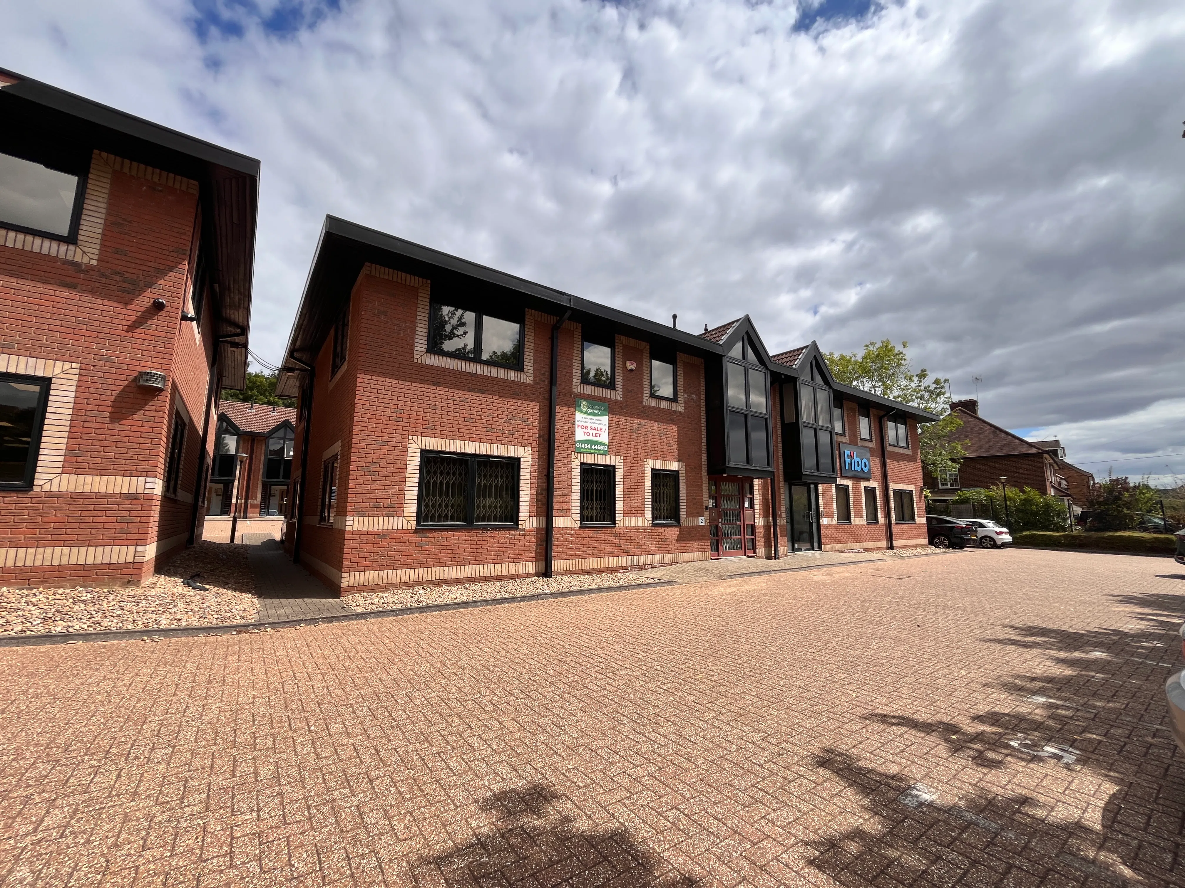 Unit 2 Chiltern Court, Chesham, Offices To Let / For Sale - 20260806_113958717_iOS.jpg