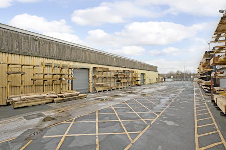 Pontefract Road, Leeds, Industrial To Let - IMG_5166.jpg