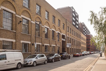Unit 20 Waterside, 44-48 Wharf Road, London, Office To Let - WatersideWharfRoadLondonN1ShoreditchHoxtonAngelOfficeRentExterior1.jpg