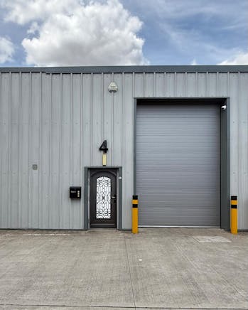 4 Kenrich Business Park, Elizabeth Way, Harlow, Industrial To Let - IMG20250708WA0000.jpg