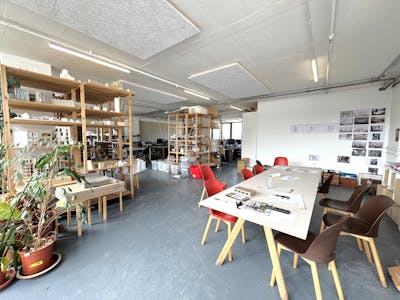 Unit 31, Regent Studios, 8 Andrews Road, London, Industrial To Let - IMG_7406.JPG