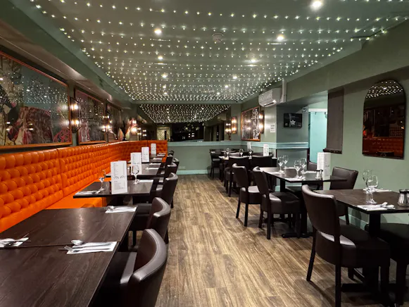 Fully Fitted 40 Cover Restaurant & Take Away Business in Newton Mearns, 108 Ayr Road, Glasgow For Sale - IMG_8131.jpg