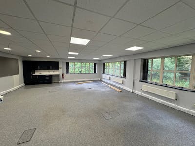 Modern Office Accommodation To Let on Team Valley, Gateshead, Office To Let - Back Page.jpg