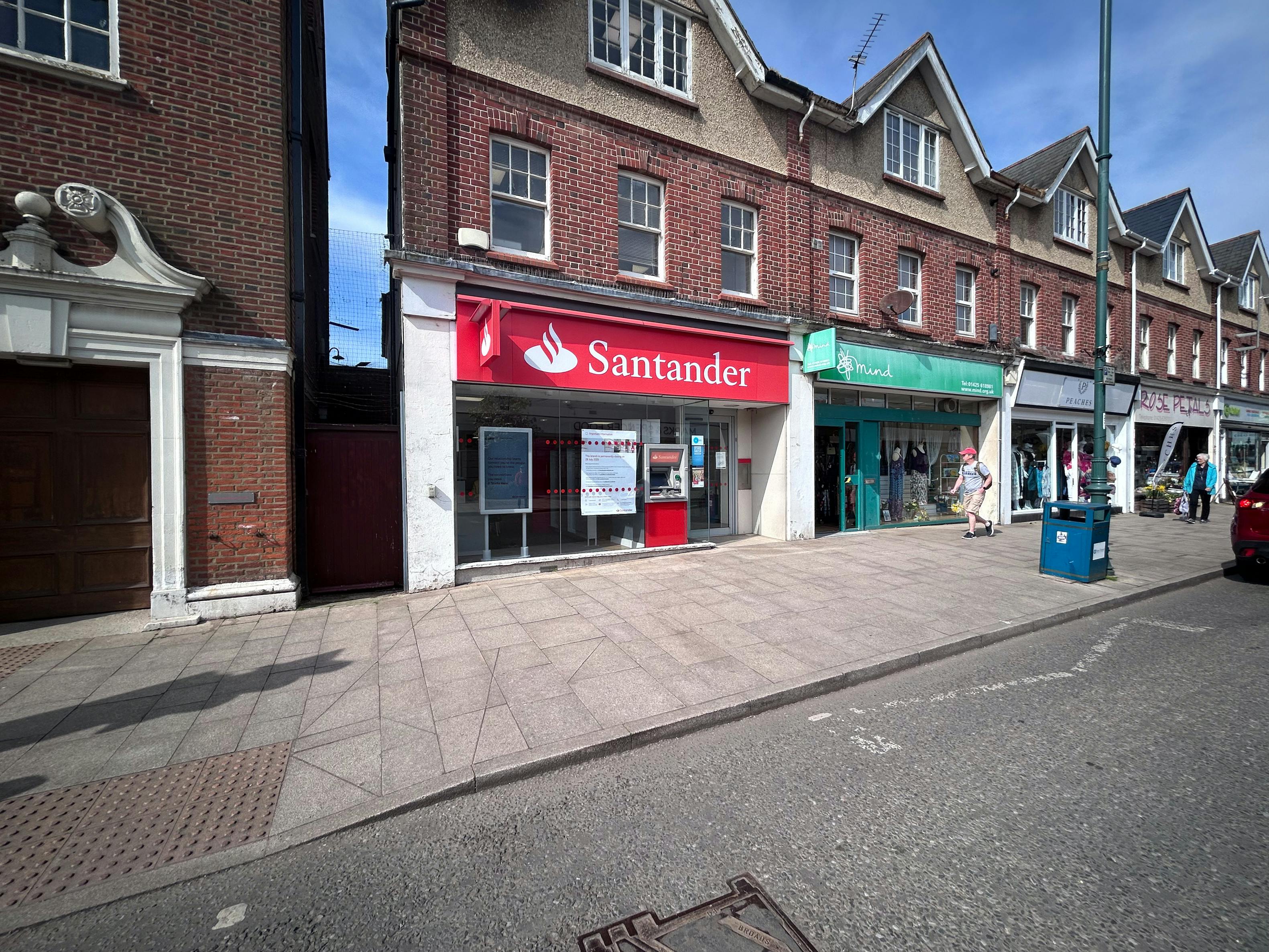 Retail in New Milton