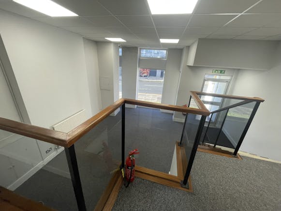 51 Havelock Road, Hastings, Office To Let - IMG_3760.JPEG