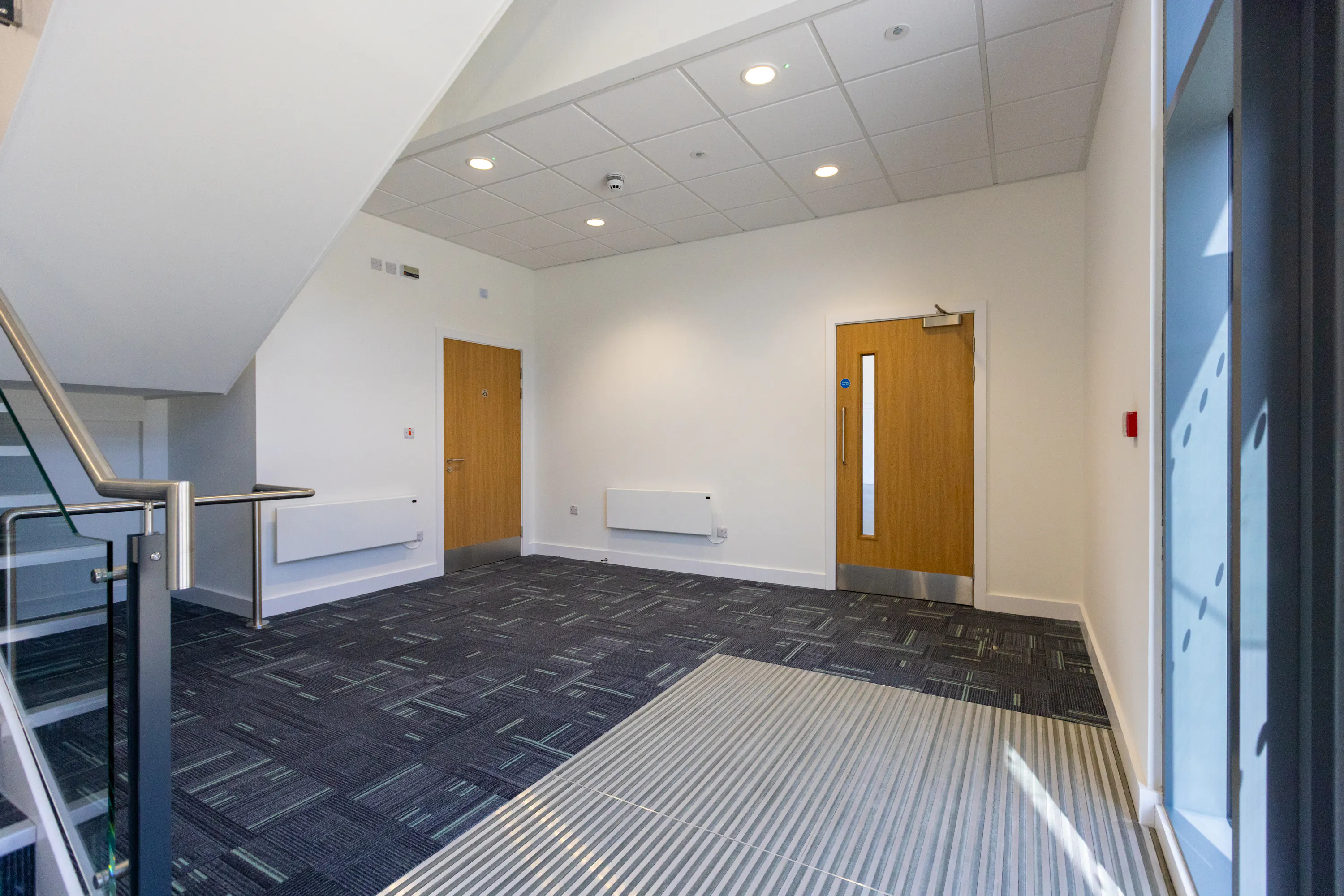 Unit 2 T45, Aire Valley Road, Leeds, West Yorkshire, LS9 0AA