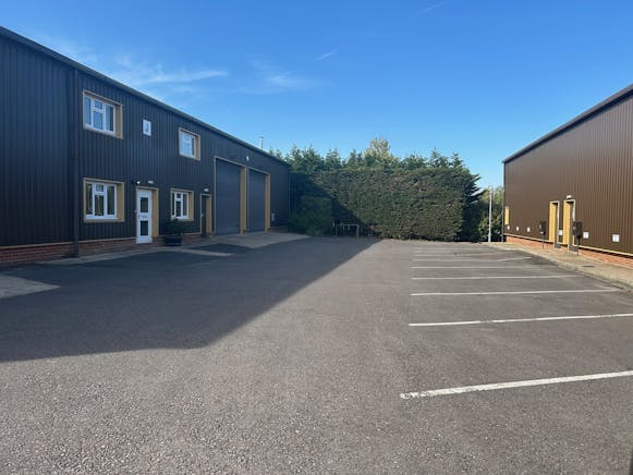 Unit J, Lambs Farm Business Park, Reading, Industrial To Let - 2.jpg