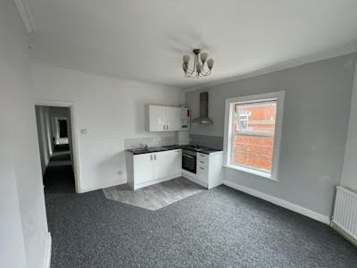 81 Widnes Road, Widnes, Investment For Sale - 4.jpg