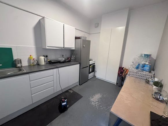6J West Mews, London Lease Assignment - 6.jpg
