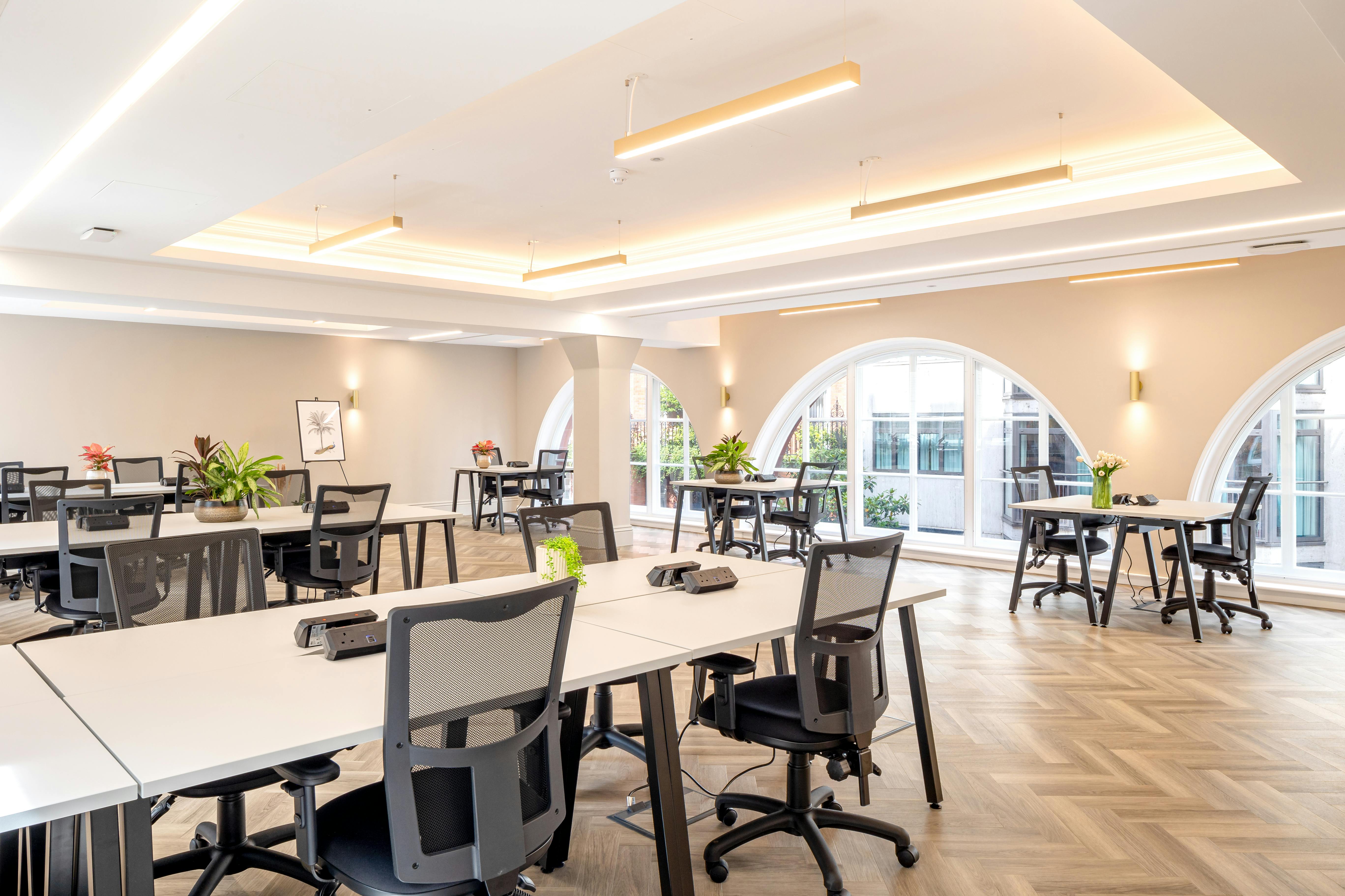 Office in London - photo 3