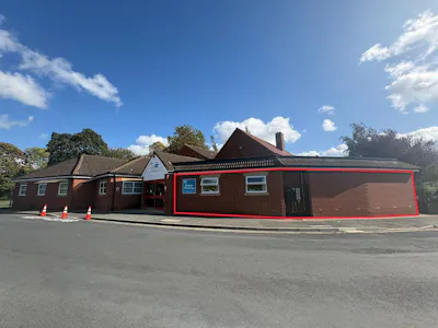 Bewick Crescent Pharmacy, Newton Aycliffe, Healthcare / Retail To Let - 20260915_141805000_iOS.jpg