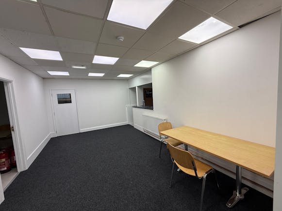 7 Eldon Way, Hockley, Leisure / Office To Let - WhatsApp Image 2026-03-04 at 17.40.20.jpeg