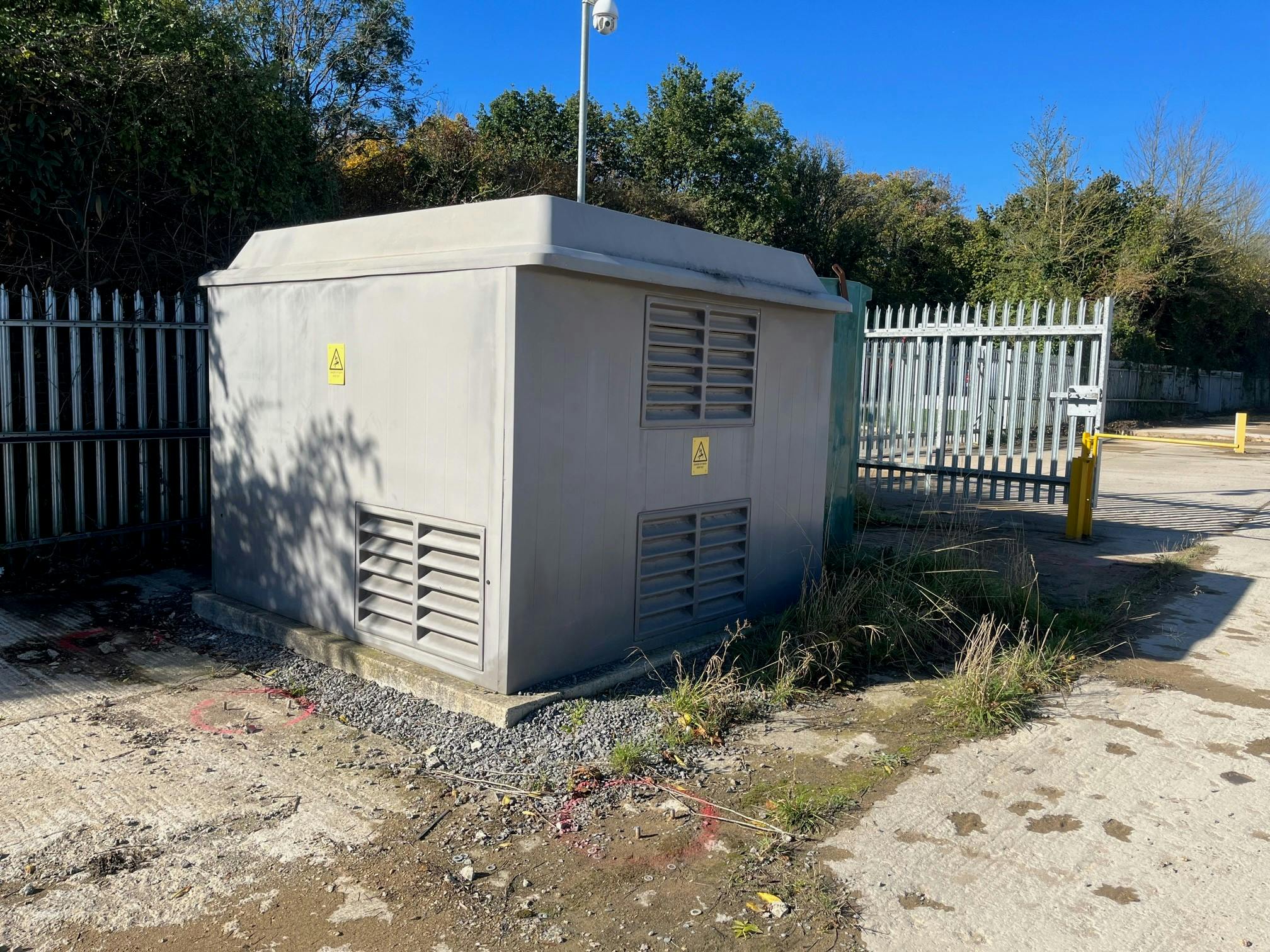 Turnpike Road, Swindon, Land & Development  To Let - Electricity substation on the site.jpg