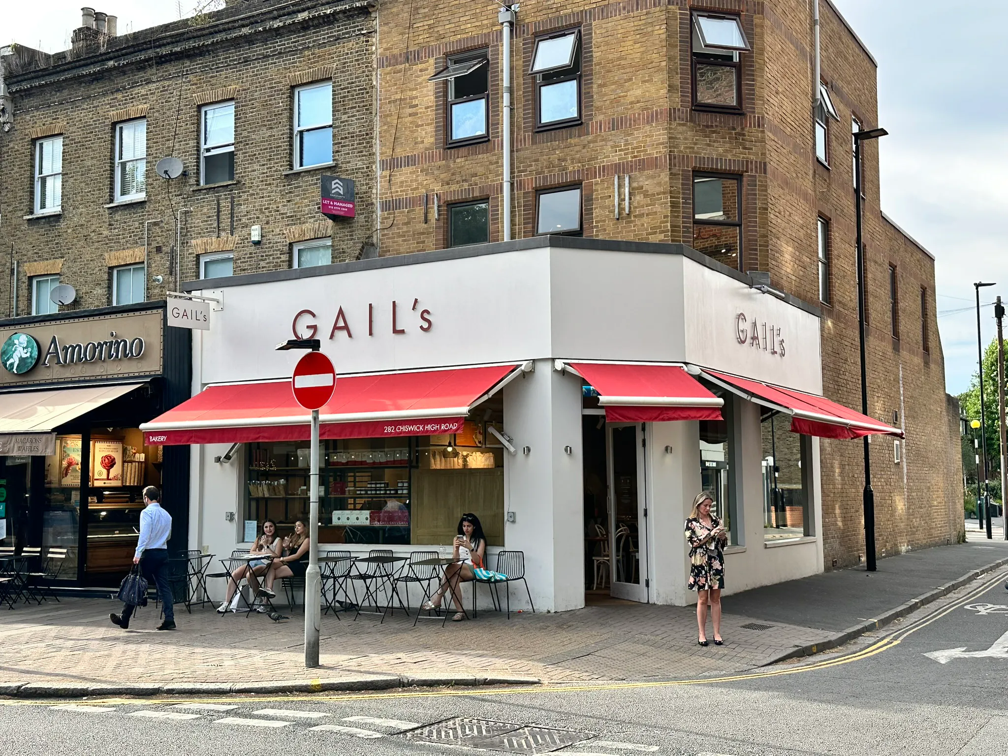 290 Chiswick High Road, London, Retail To Let - IMG_1445.JPEG